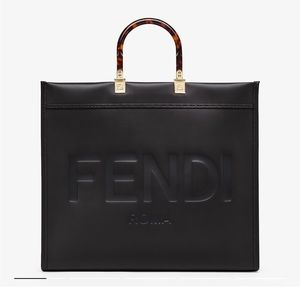 FENDI LARGE SUNSHINE TOTE
